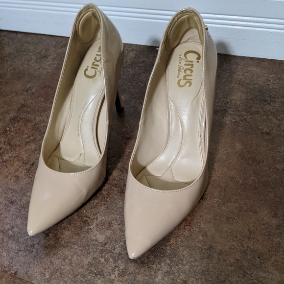 Women's Nude Heels by Circus - Picture 6 of 8